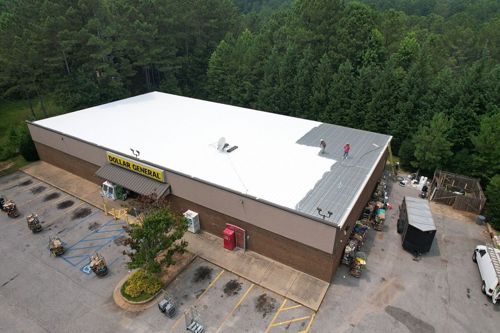Dollar General in GA getting a new roof coating
